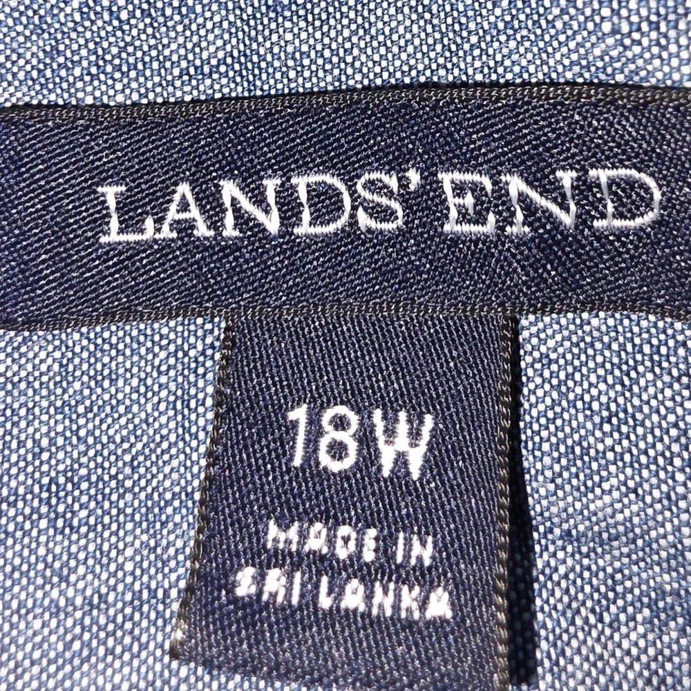 Lands' End Classic Chambray Shirt Womens 18W Blue 1Long Sleeve Cotton Button Up - Picture 3 of 7